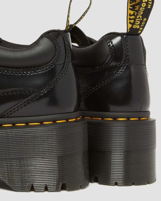 Chaussures plateformes 5 œillets max Dr. Martens en coloris Black