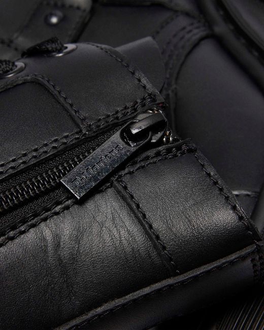 Nappa cuero botas de tacón chesney harness de piel sendal Dr. Martens de color Black