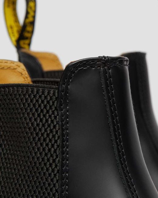 Dr. Martens Unisex 2976 Yellow Stitch Smooth Leather Chelsea Boots Black Smooth
