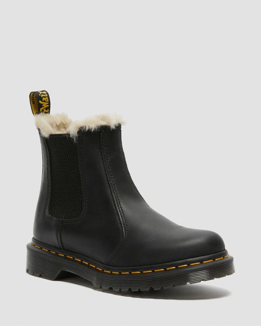 Stivaletti chelsea di pelle con rivestimento di Dr. Martens in Black