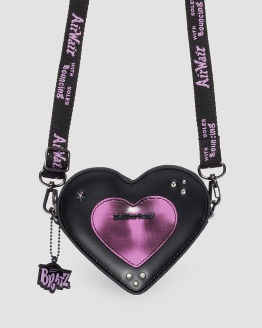 【レディース】Dr. Martens Micro Heart バッグ Dr. Martens x Bratz Micro Heart Bag - Black | Journeys