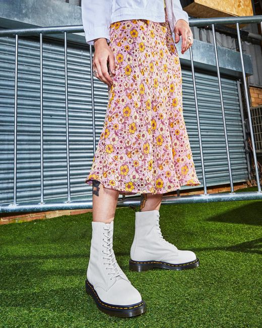 Femme Bottes Bottes Dr Martens Boots Dr 4 % de réduction Martens en coloris Blanc 