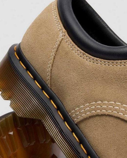 Dr. Martens Brown 8053