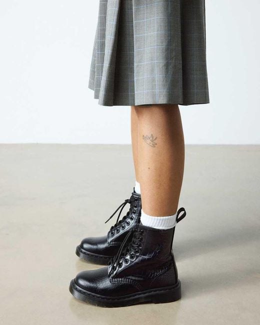 Dr. Martens Black 1460 Croco