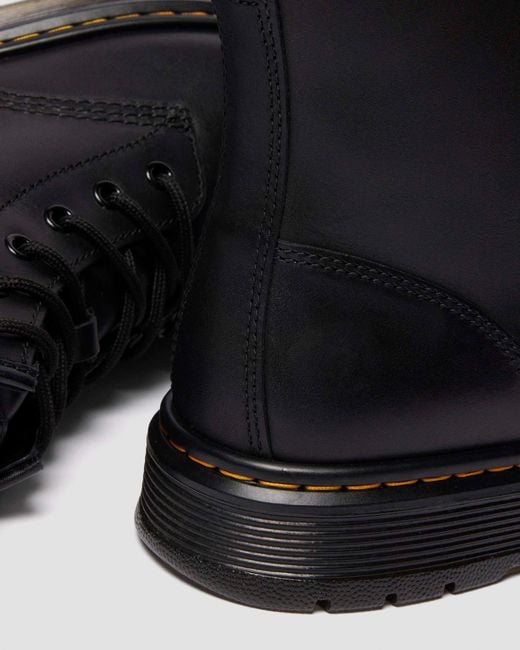 Stivali brookline chukka di Dr. Martens in Black