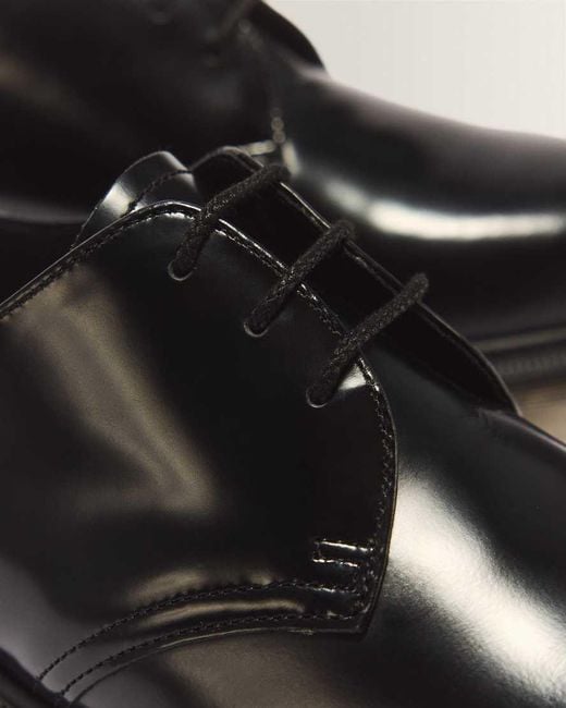 Dr. Martens Black Mayfare Smooth Leather Shoes for men