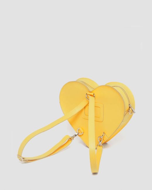 Cuero bolso corazón de piel Dr. Martens de color Yellow