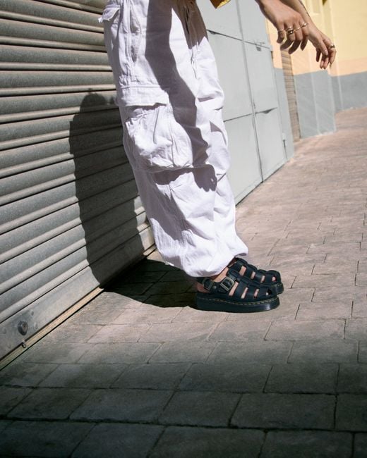 Sandali wrenlie fisherman di Dr. Martens in Black da Uomo