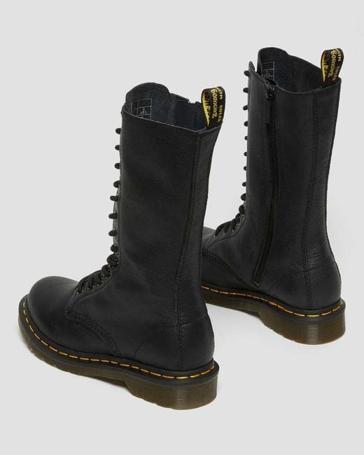 Dr. Martens Black 1b99 Boots