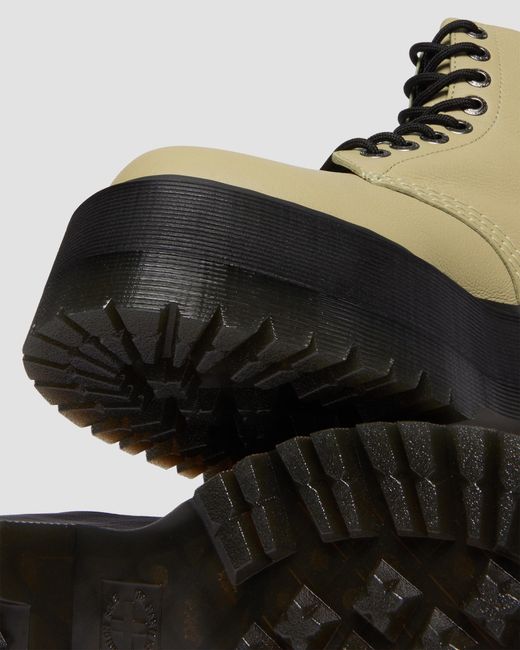 Dr martens pascal best sale natural