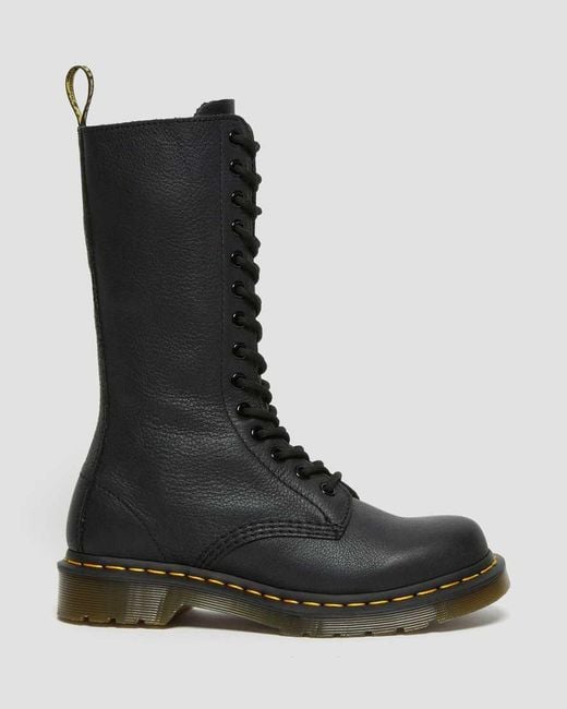 Dr. Martens Black 1b99 Boots