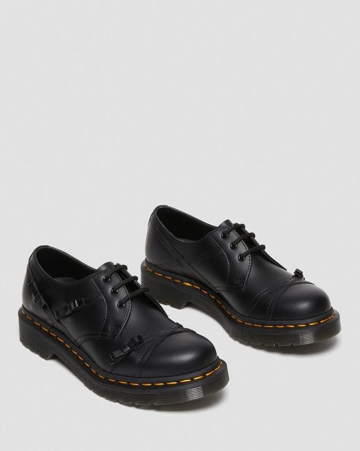Dr martens cheap with bow