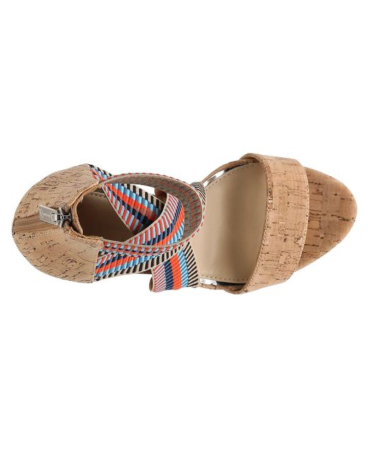 jessica simpson pivero platform sandal