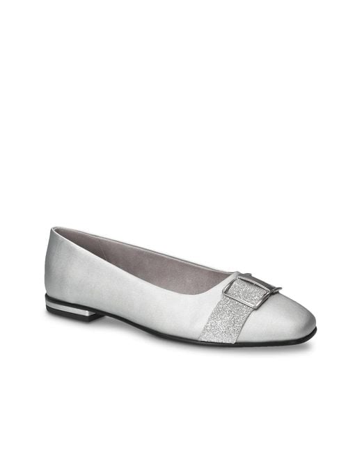 Easy Street Gray Keely Slipon