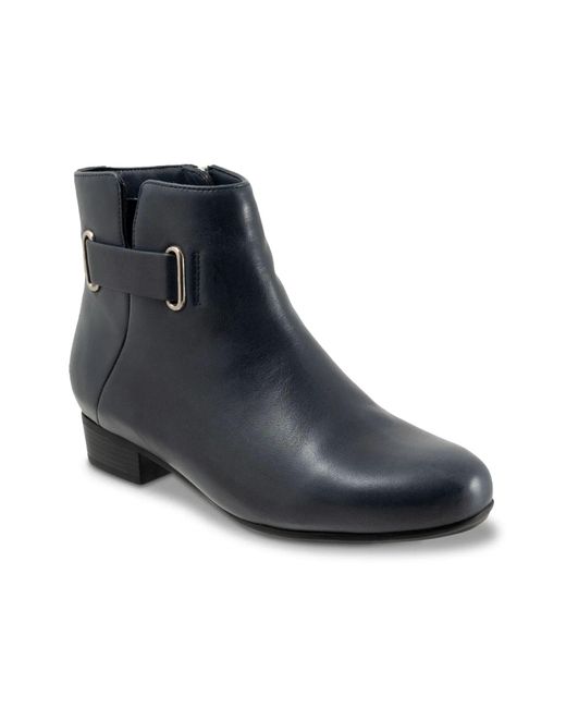 Trotters Black Maxwell Bootie