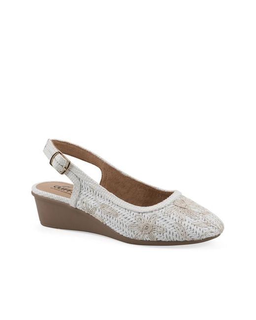 White Mountain Metallic Boris Wedge Pump