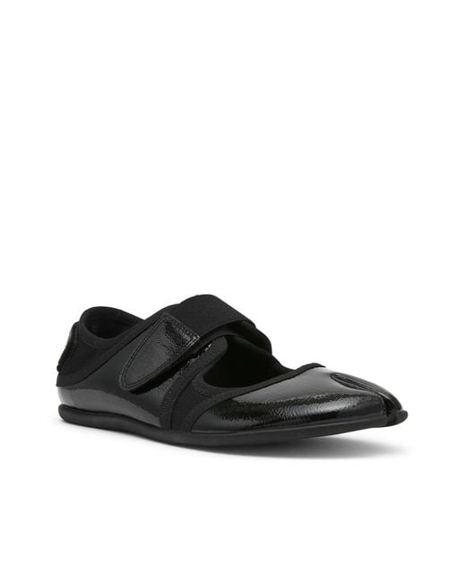Steve Madden Black Rapid Split Toe Sneaker