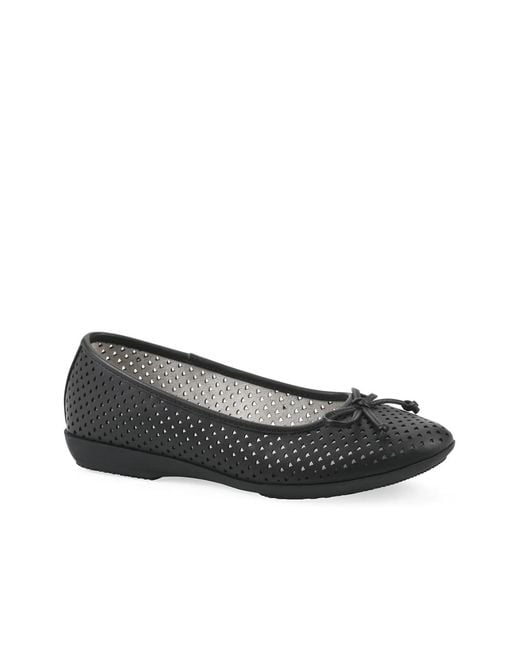 White Mountain Black Carris Ballet Flat