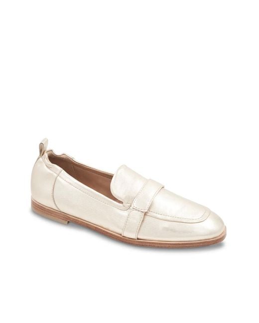 Andre Assous White Cedar Loafer