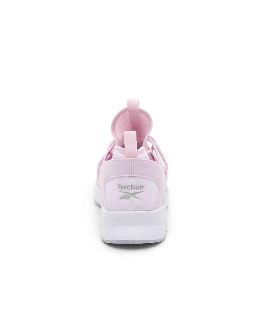 reebok training guresu sneakers in lilac