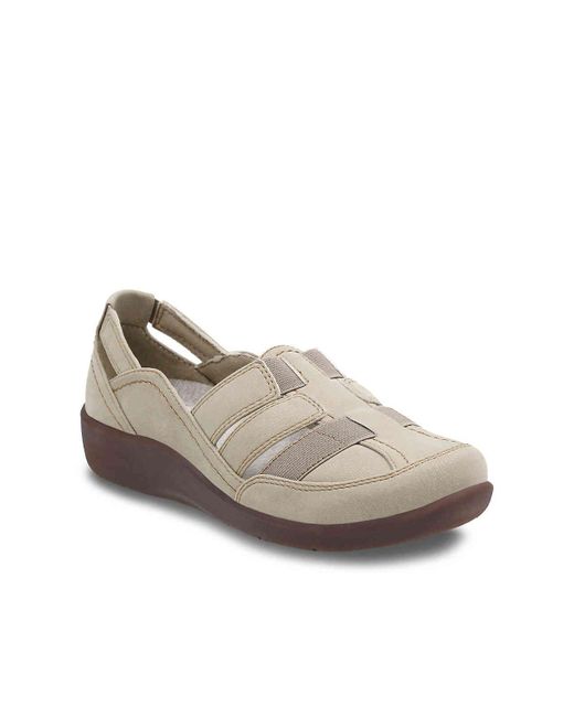clarks flats dsw