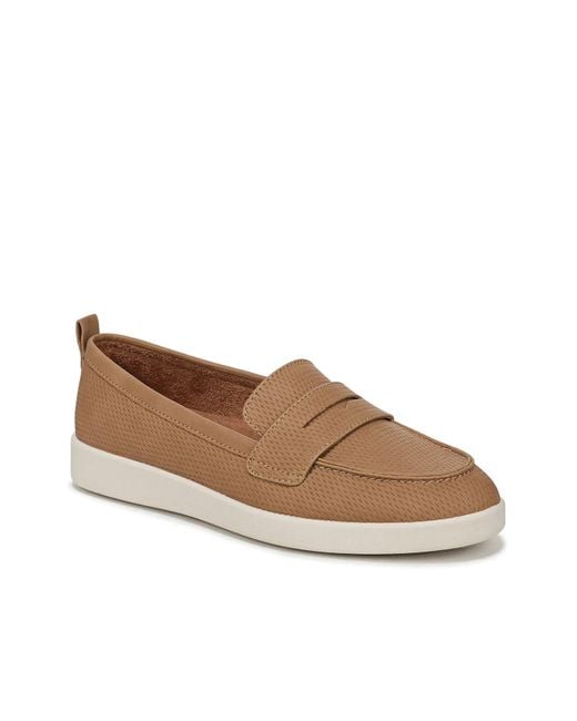 Naturalizer Women's Brown Ingrid Loafer