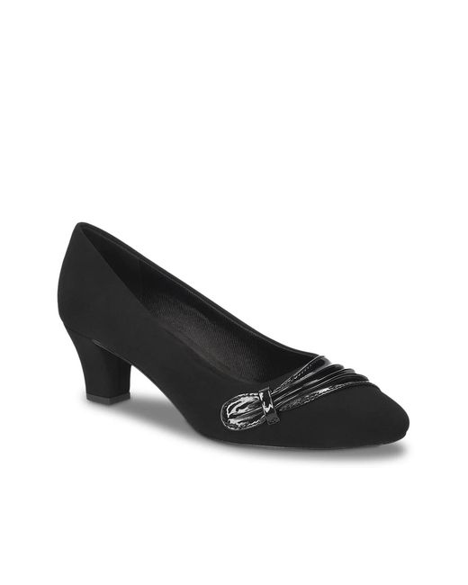 Easy Street Black Ginnifer Pump