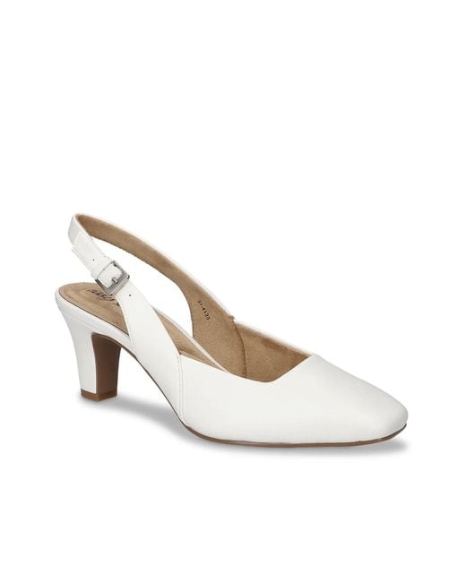 Easy Street White Extra Wide Width Ritsa Pump