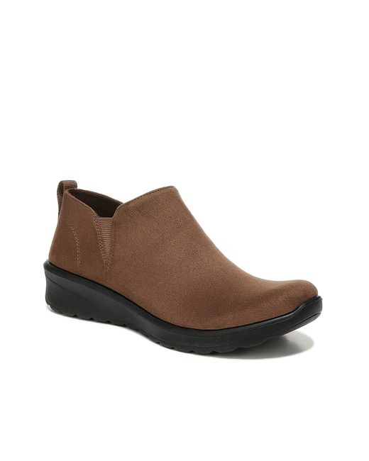 Bzees Get Along Bootie in Brown | Lyst