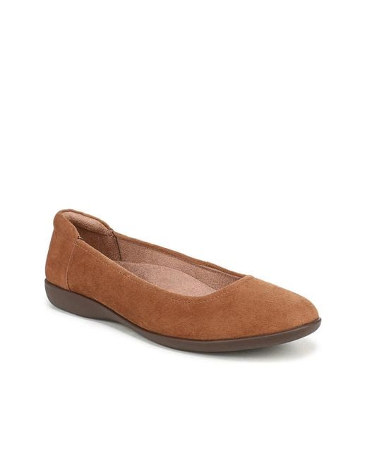 Naturalizer Brown Flexy Ballet Flat