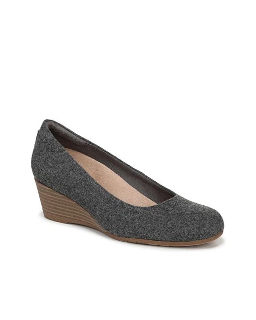 Dr. Scholls Black Be Flex Wedge Pump