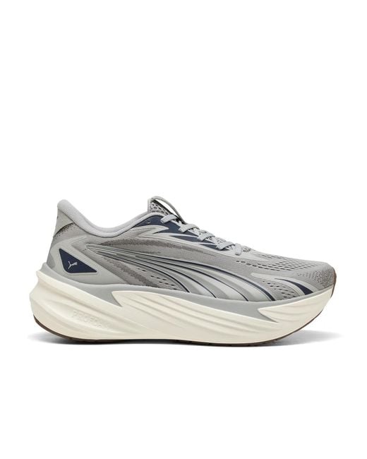 PUMA Gray Maxima Pro Sneaker for men