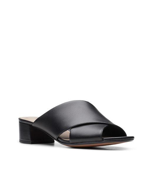 dsw clarks sandals