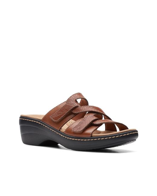 clarks sandals at dsw