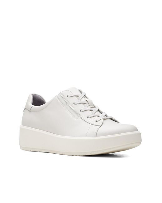 clarks layton lace sneaker