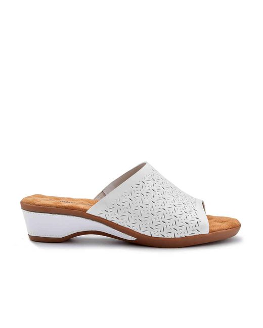 walking cradles white sandals