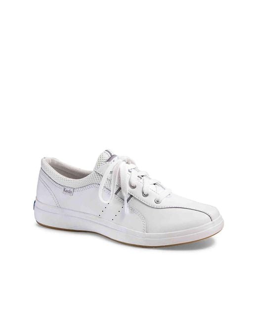 10 white sneakers you need in your life right now - Unscrambled.sg