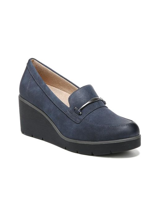 SOUL Naturalizer Achieve Wedge Loafer in Blue