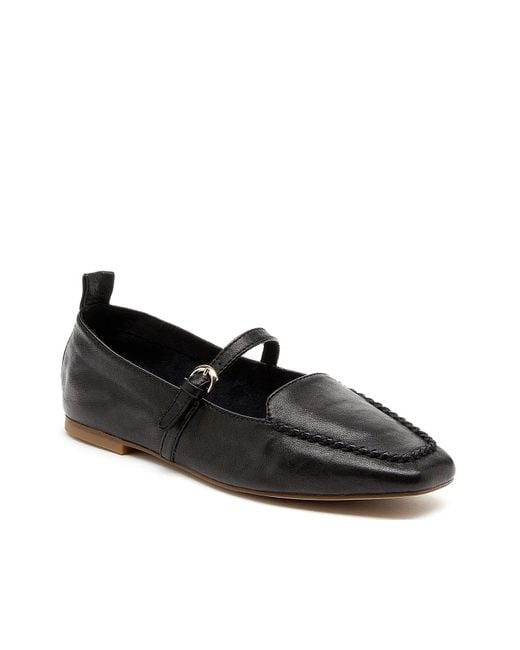 Kelsi Dagger Brooklyn Black Ferry Flat