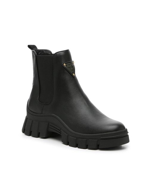 hestia boots guess