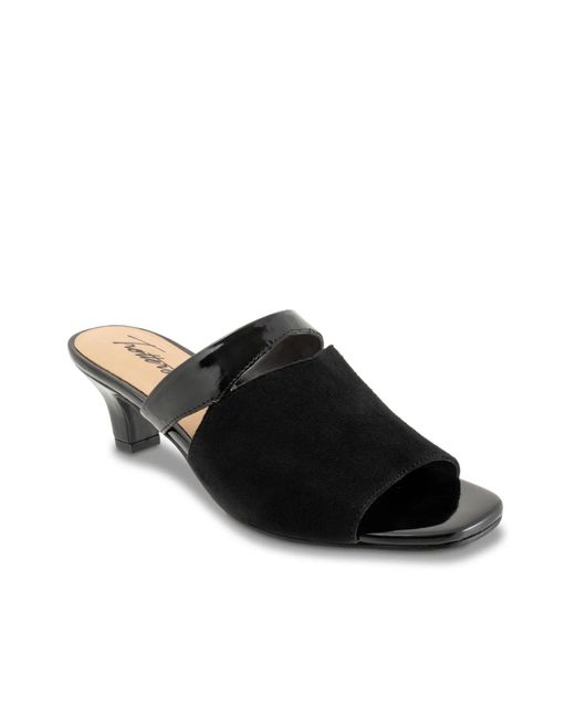 Trotters Black Ninette Sandal