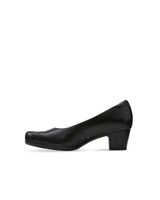 rosalyn belle pump