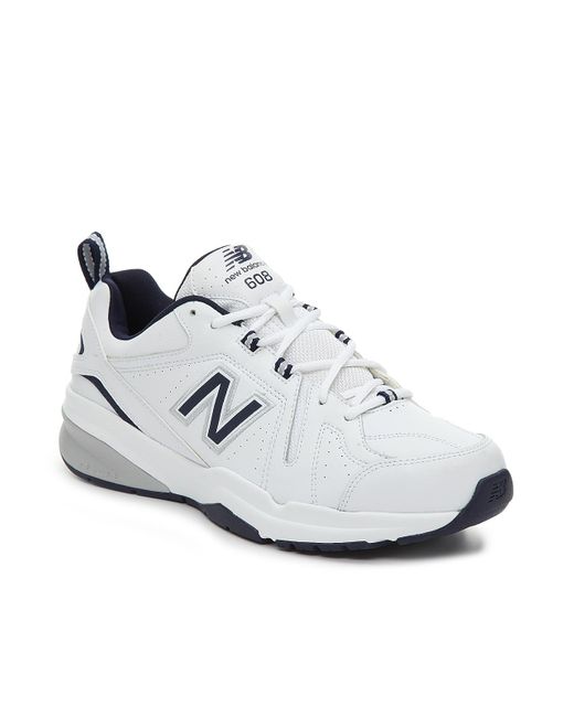 608 v5 training shoe
