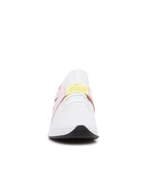Nike White Air Max Bella Tr 5 Training Shoe