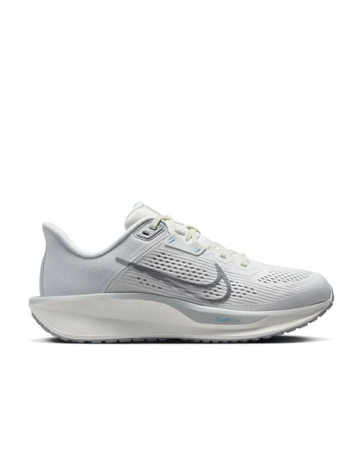 Nike White Quest 6 Running Shoe