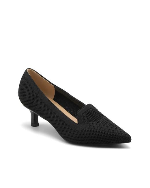 Adrienne Vittadini Black Skipper Pump