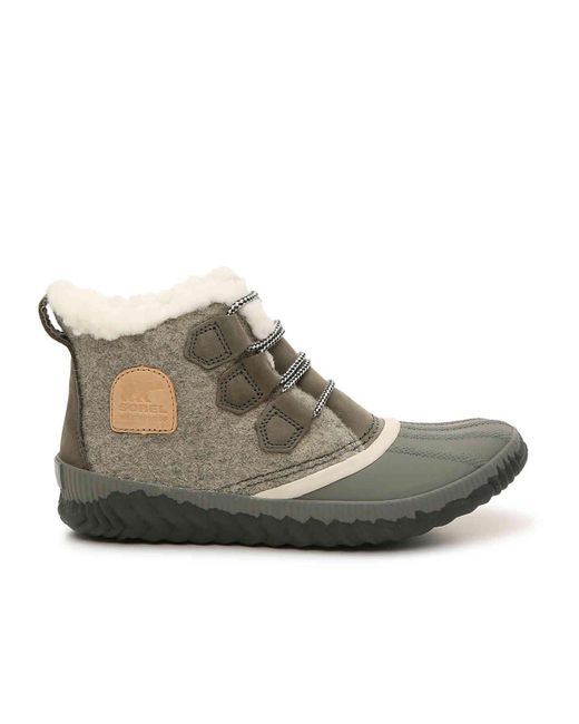 sorel out and about leather duck boot