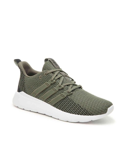 men's questar flow sneaker