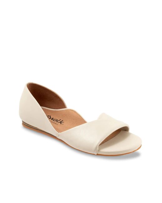 Softwalk® Black Cypress Sandal