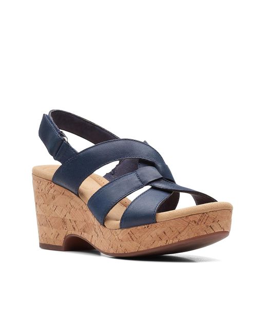 Clarks Giselle Beach Wedge Sandal in Navy (Blue) Lyst